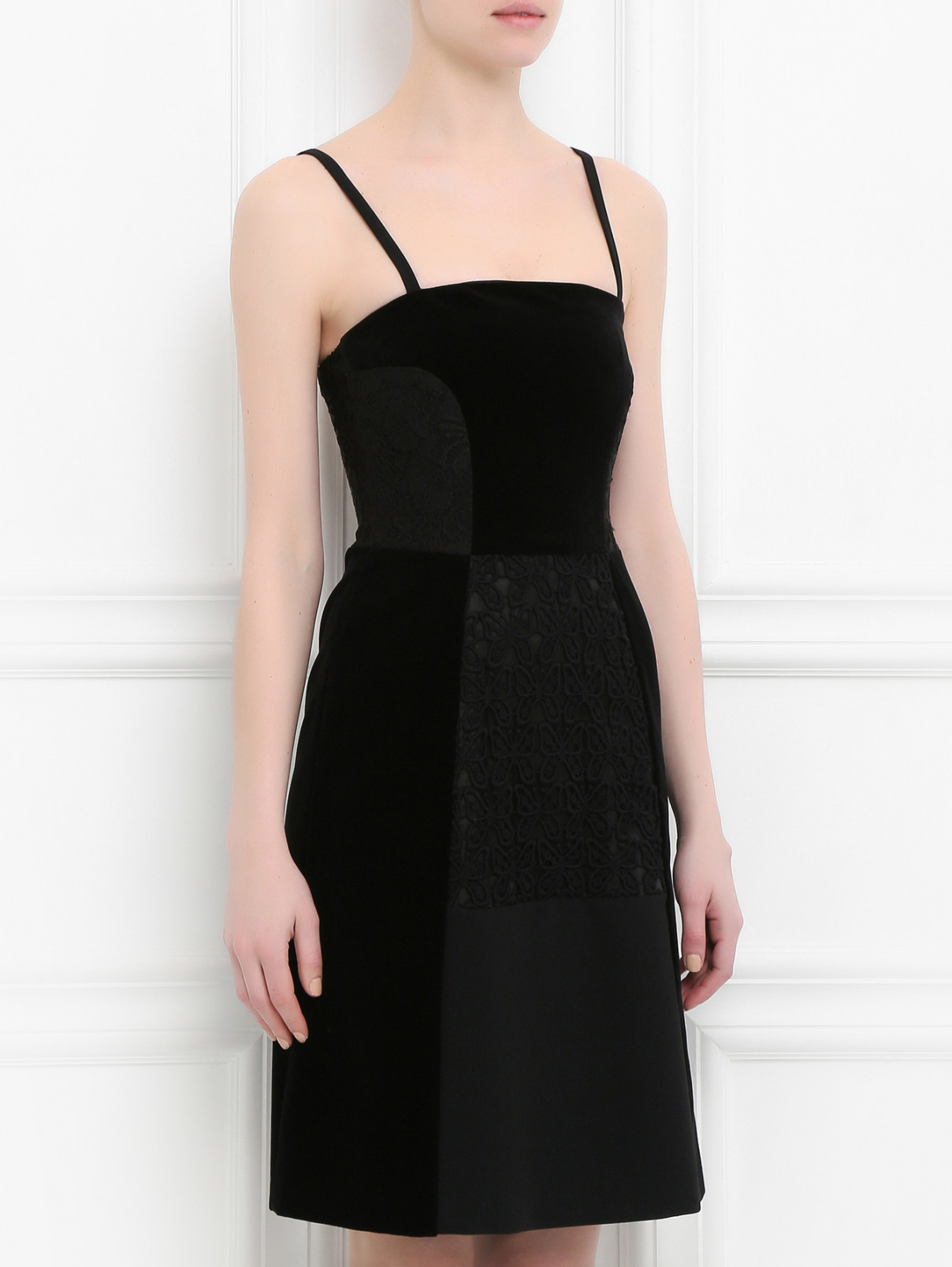 Платье-футляр из бархата и кружева Moschino Cheap&Chic  –  Модель Верх-Низ  – Цвет:  Черный