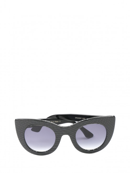 Cолнцезащитные очки в оправе из пластика с узором полоска - Общий вид